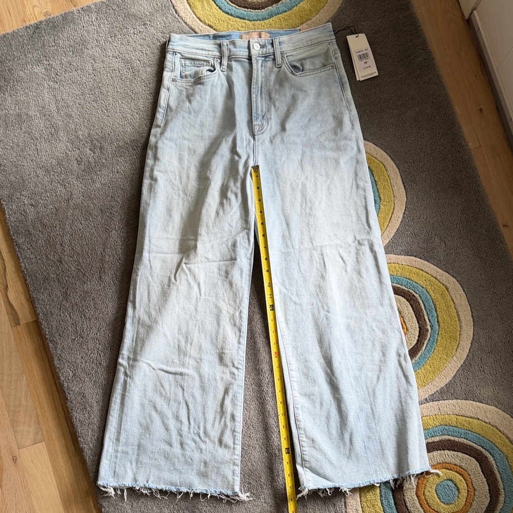 7 For All Mankind Ultra High Rise Cropped Joe